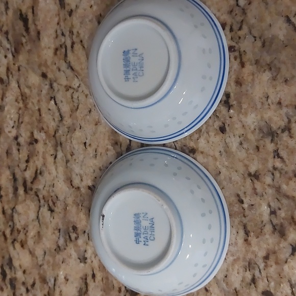 Vintage Chinese small sauce 2 bowls across 4 inches, height 1 inche - Picture 4 of 8
